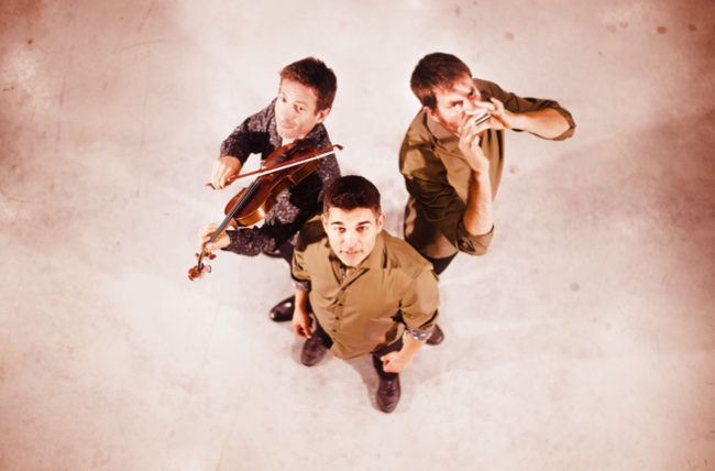 Jeudi 14 mai à partir de 18h // Teatru Narrazione, Musica // Chaudun, la montagne blessée (Cie Le Pas de l’Oiseau) & Bal Trad (Duo Vargoz)